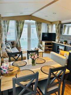 Luxury Cozy Caravan at Seaton Sands - Port Seton - 0