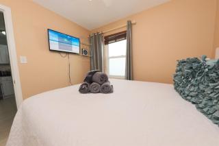 Get Seahabilitated 2 Bedroom with Full and Half Bath Condo at Sunrise Village on the Beach in Gulf Shores - Gulf Shores - 6
