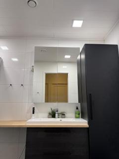 Cozy Room with Private Balcony in Prime location - Helsínquia - 5