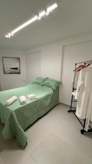 Apartamento quarto e sala a 260m da Praia - 4