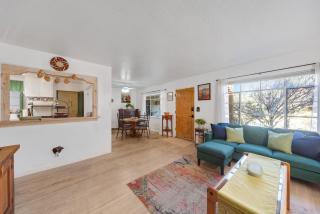 Famed Plaza Oasis 1 mile away, King Bed, Office, Foosball - Santa Fe - 3