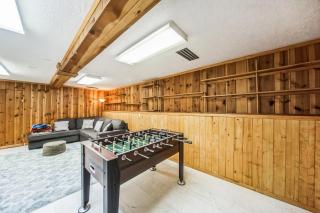 Famed Plaza Oasis 1 mile away, King Bed, Office, Foosball - Santa Fe - 9