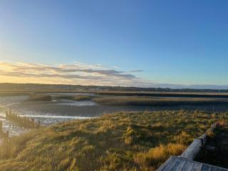 Beautifully Renovated Condo with Distant Water Views - 8