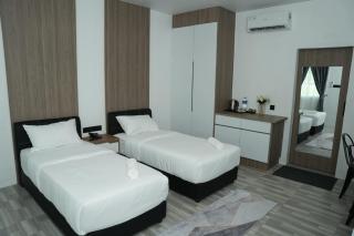 Taman Bandukan Riverside Resort - 0