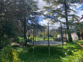 Modern villa - children's secure pool garden - 3