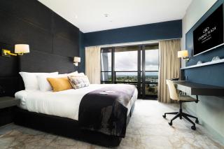 Crowne Plaza Christchurch by IHG - 8