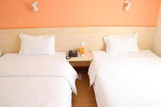 7Days Inn Jinan Lixia District Government - Jinan - 3