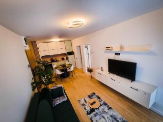 Cozy Retreat Grand Chalet Aparthotel - Braşov - 6