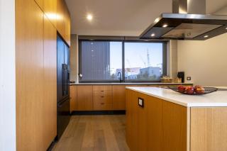 Premium City 3bed Apartment with Gated 2 car parks - 5