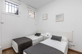 Apartamento a 5 minutos del centro de Madrid 6P - 2