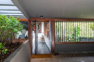 Linda casa em rua fechada com vista próxima ao shopping Cidade Jardim - São Paulo - 3