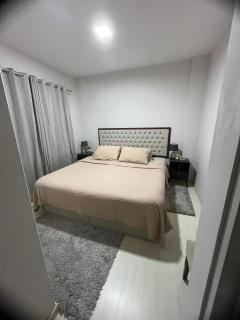 ap sacada e churrasqueira pertinho da praia central e Sumit caixa de vidro BC próx padarias, mercados e restaurantes e claro ver os fogos com a melhor vista da praia central de Balneário Camboriú - 2