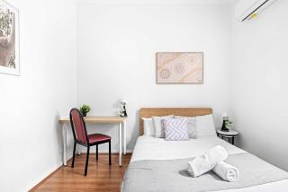 Double Room in Kingsford - Next to the Station - Shared Bathroom - Sydney - 4