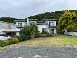 Rivermead estate accommodation - East London - 5