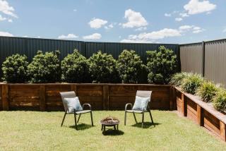 Kooyong - A Family Escape in Caerleon Estate - Mudgee - 1