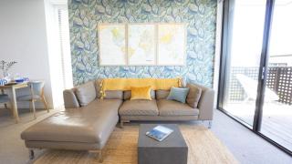 Superb Apartment Complex- 2 bedroom- Smart 49TV - 1