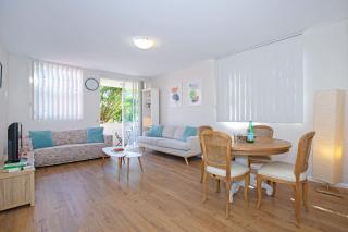 Cosy Crows Nest Escape - New Listing - 2