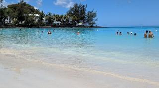 LA APARTMENT ONE Pereybere - Pereybere - 6