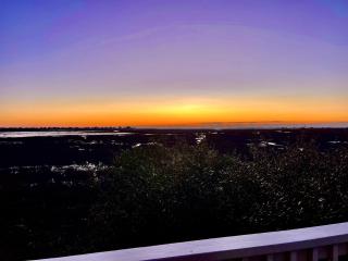 Waterfront Townhouse, Pool, St Park Beach Pass - 3
