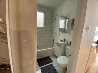 Chambre supérieure, ensoleillée et spacieuse - Montreal - 9