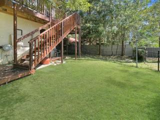 Riverside 3-Bed Townhouse with Spacious Deck & BBQ - Mossy Point - 4