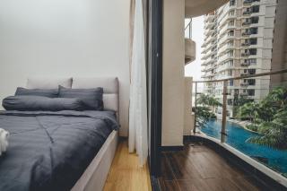 Bay Laurel Urban Poolscape 3BR6pax w Balcony by Our Stay - Johor Bahru - 7