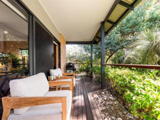 Aroha - 8