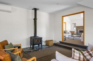 Emerald Oasis by Sotheby's Luxury Rental Homes - Wanaka - 2