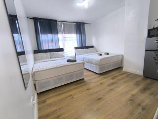 4 pers studio style room South Wimledon tube station - Londra - 5