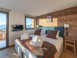 Chalet luxueux à l'Alpe d'Huez, ski-in/ski-out, sauna, jacuzzi, animaux admis - FR-1-645-81 - Huez - 5
