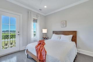 Waterside Retreat, Steps to River Street - Savannah - 4