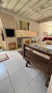 Casa com piscina próximo a Meia Praia, Itapema-SC - Itapema - 5