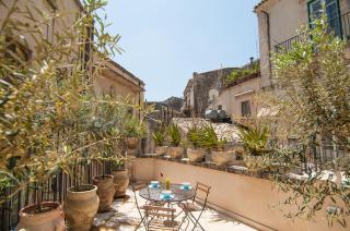 Palazzo Degli Olivi - Modica - 3