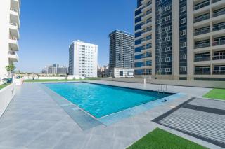 Calm Studio Apartment Right by the Golf Courses in Sports City - 5