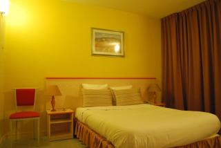 Hotel Tambourin - 9