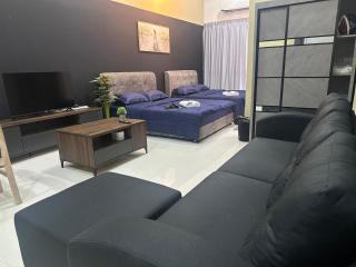 Core Soho Simplicity Quad Studio 4Pax Sepang KLIA by Our Stay - Sepang - 6