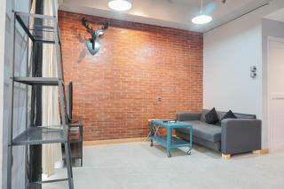 Luxurious 1BR Apartment at Belmont Residence By Travelio - Jacarta - 2
