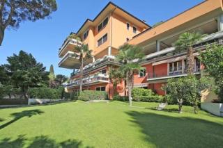 Robert House 50m From The Lake - Happy Rentals - Gardone Riviera - 2