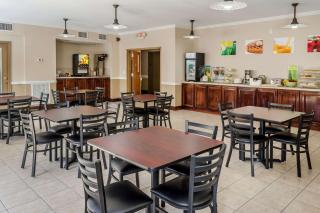 Quality Inn Gulf Shores Airport - Gulf Shores - 1