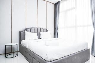 2BR Luxury Modern Ciputra International Apartment By Travelio - Jakarta - 0