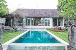 Villa Tika 5 Bedroom Villa In Berawa, Bali - Canggu - 0