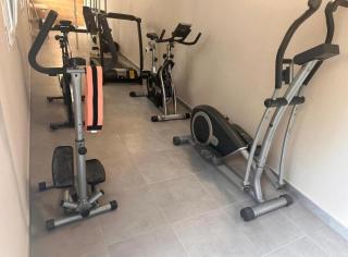 Villa IRI Habitación N 2 con un baño compartido , balcón - Pineda de Mar - 1