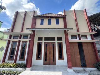 RedDoorz Syariah at jalan Dieng 5 - Kejajar - 9