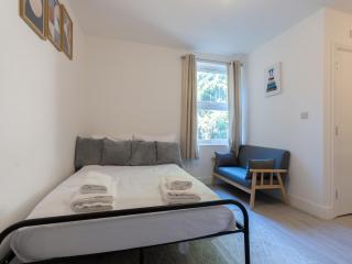 Pass the Keys Studio flat in Heart of Southend - Southend-on-Sea - 4