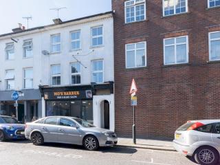 Pass the Keys Studio flat in Heart of Southend - Southend-on-Sea - 1