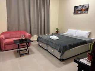 shared bathroom room - 8