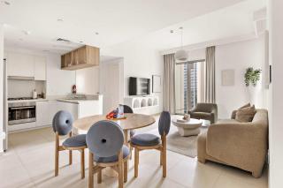 Silkhaus Deluxe 2BR in Downtown Views II - 4