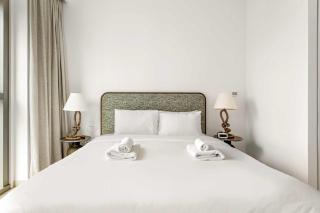 Silkhaus Deluxe 2BR in Downtown Views II - 6