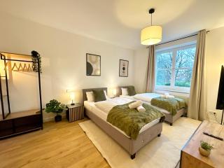 Moderne 2-Zimmer-Whg - Nähe Bahnhof mit Balkon und Stellplatz - 2 Smart-TV - 6