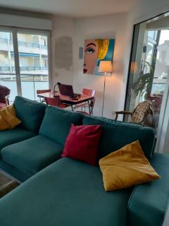 Chambre calme ouvrant sur magnifique rooftop - Toulon - 5